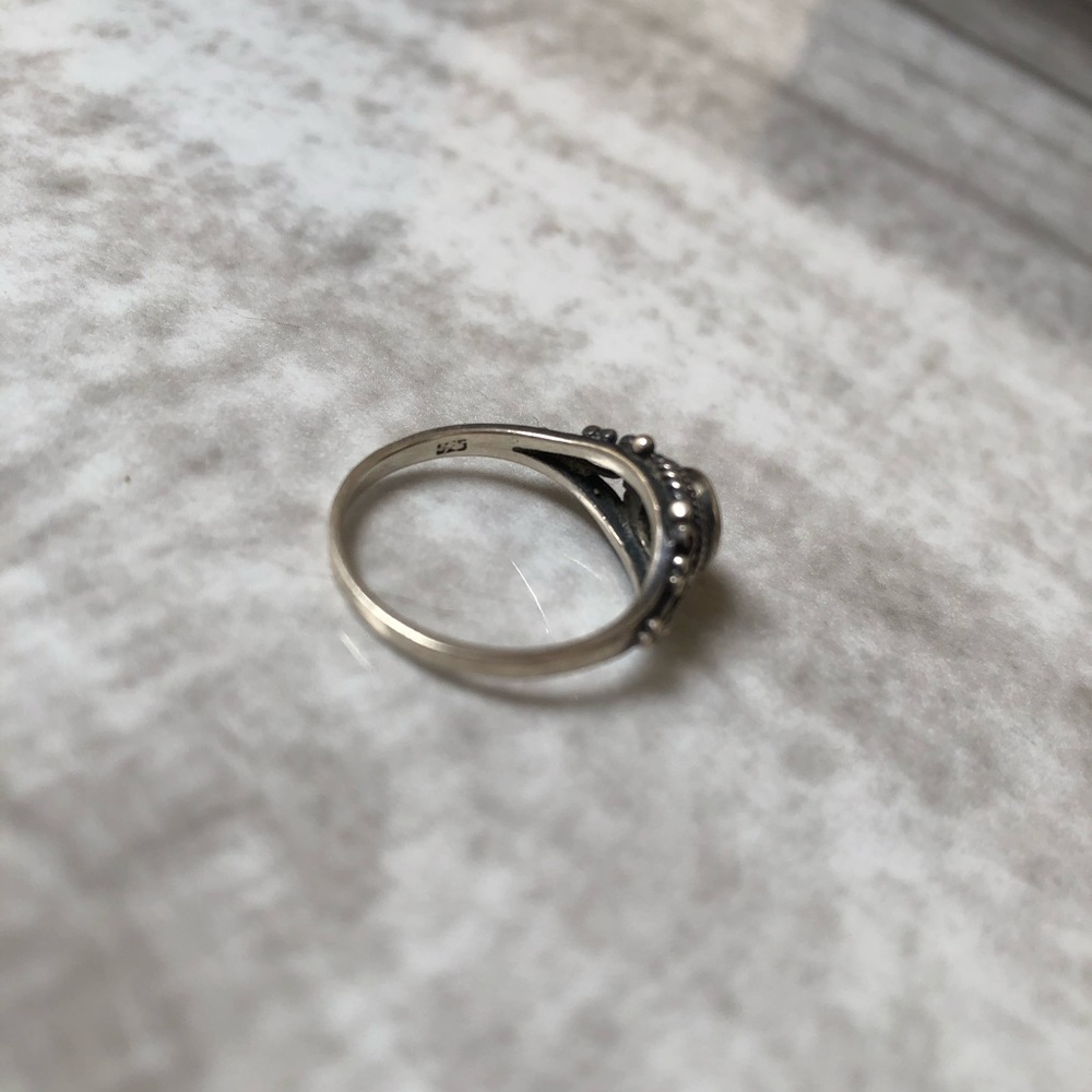 Sterling silver ring - Picture 2 of 2